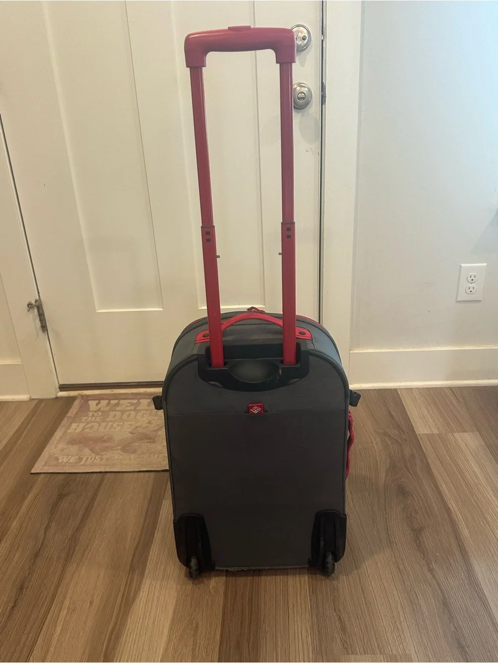 Columbia spacious rolling